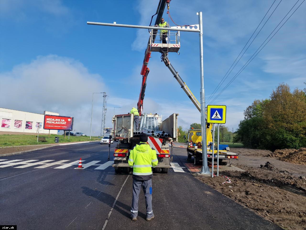 Slovenská správa ciest finišuje s modernizáciou hlavného ťahu na ceste I/9 v Žiari nad Hronom